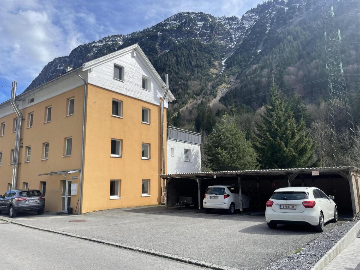 Homy Alpenlodge Innerbraz Exterior photo